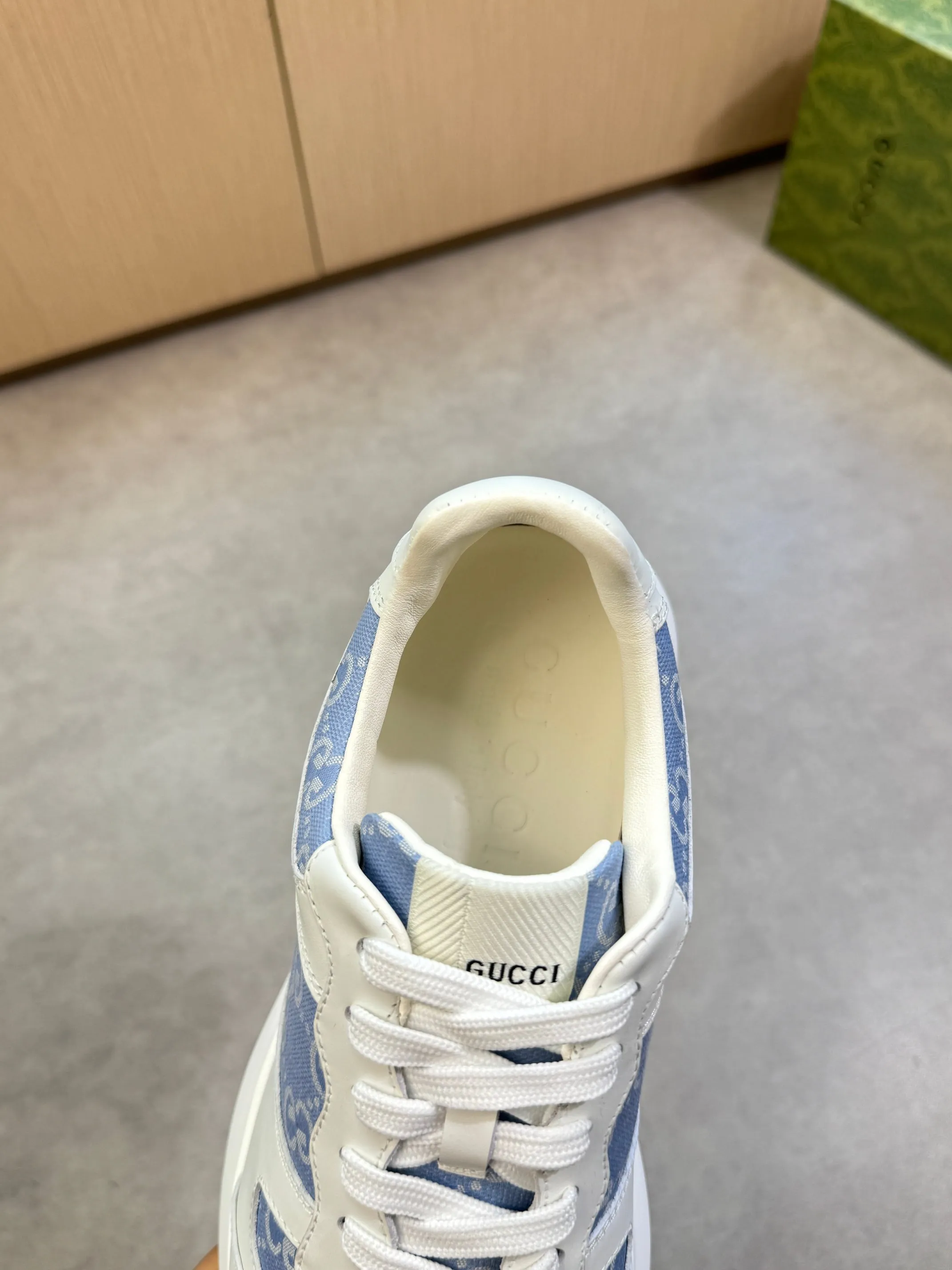 Men's shoes 💰800 [Gucci] Gucci - High-end quality original single casual sports shoes - Upper: 🔝 Nappa calfskin, brand totem cloth, tongue cloth label, heel silk screen brand LOGO - Lining: water-dyed cowhide - Outsole: ultra-light T men's shoes 💰U·Rubber; two-color molded outsole -Super high quality control·Fine workmanship: highlighted (high-end·luxury·grade) -Size :38-44 (45, can be customized)·GC0372